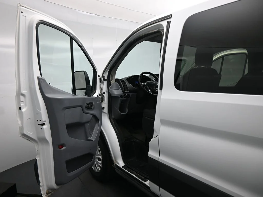 Certified Used 2016 White Ford XLT image 9