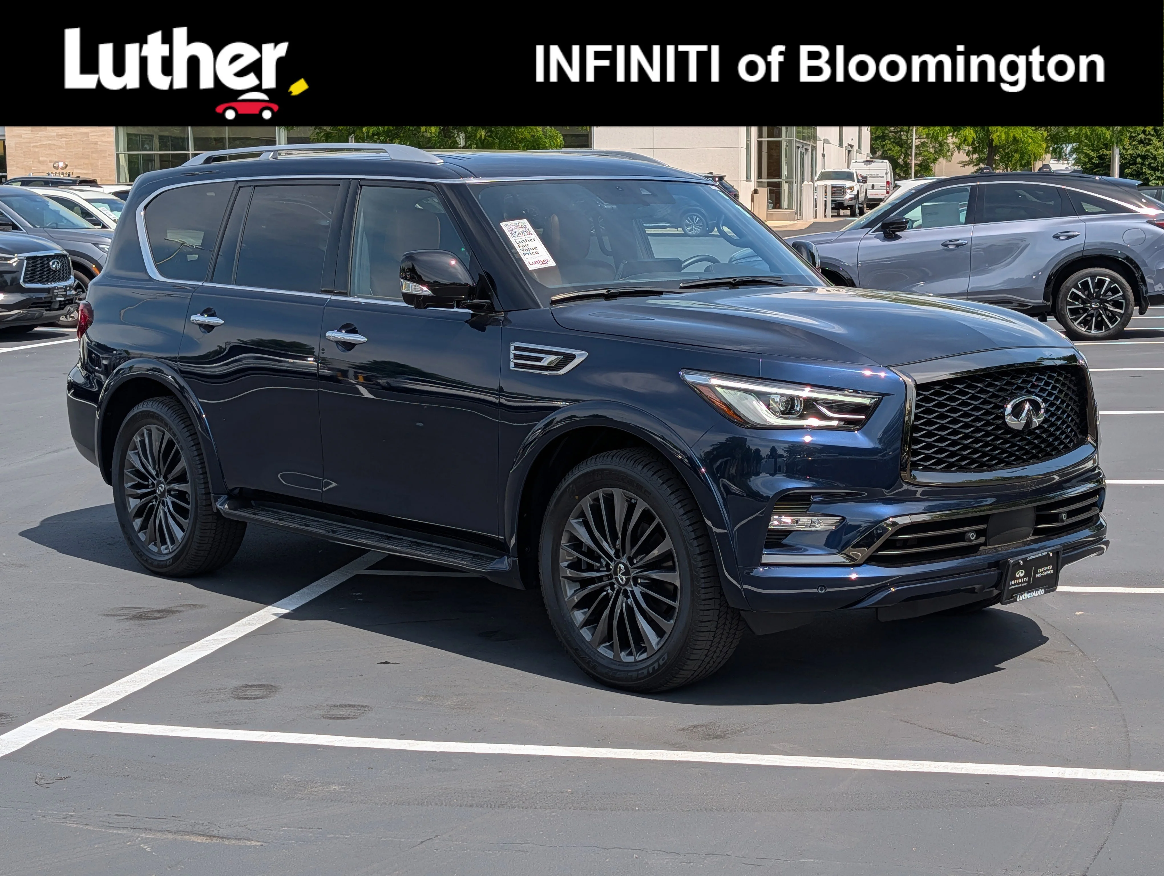 2024 INFINITI QX80 Sensory 4WD's photo