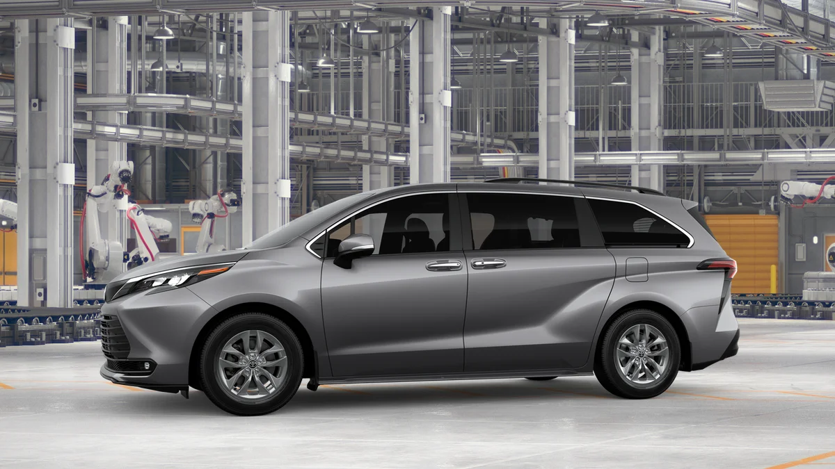 New 2026 Heavy Metal Toyota XLE image 3
