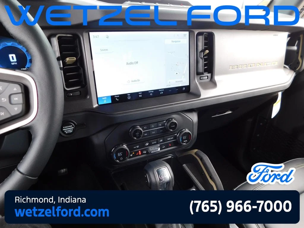New 2026 Avalanche Gray Ford Badlands® image 35