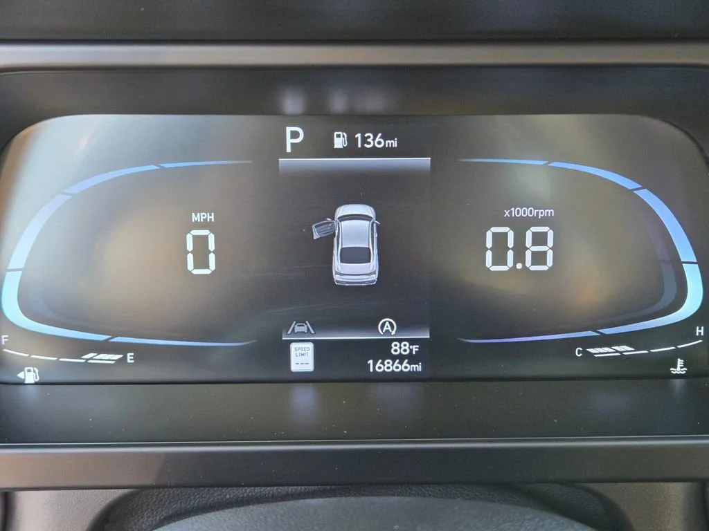 Used 2024 Abyss Black Hyundai SE image 23