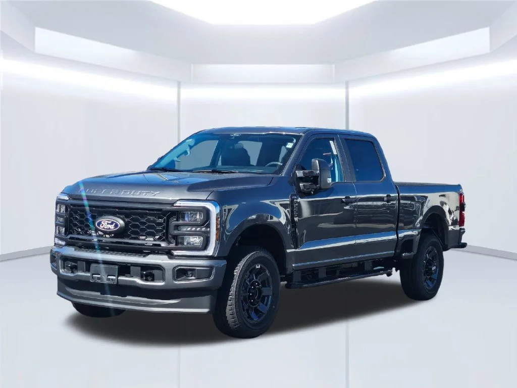 New 2027 Carbonized Gray Metallic Ford F-250® XL image 2
