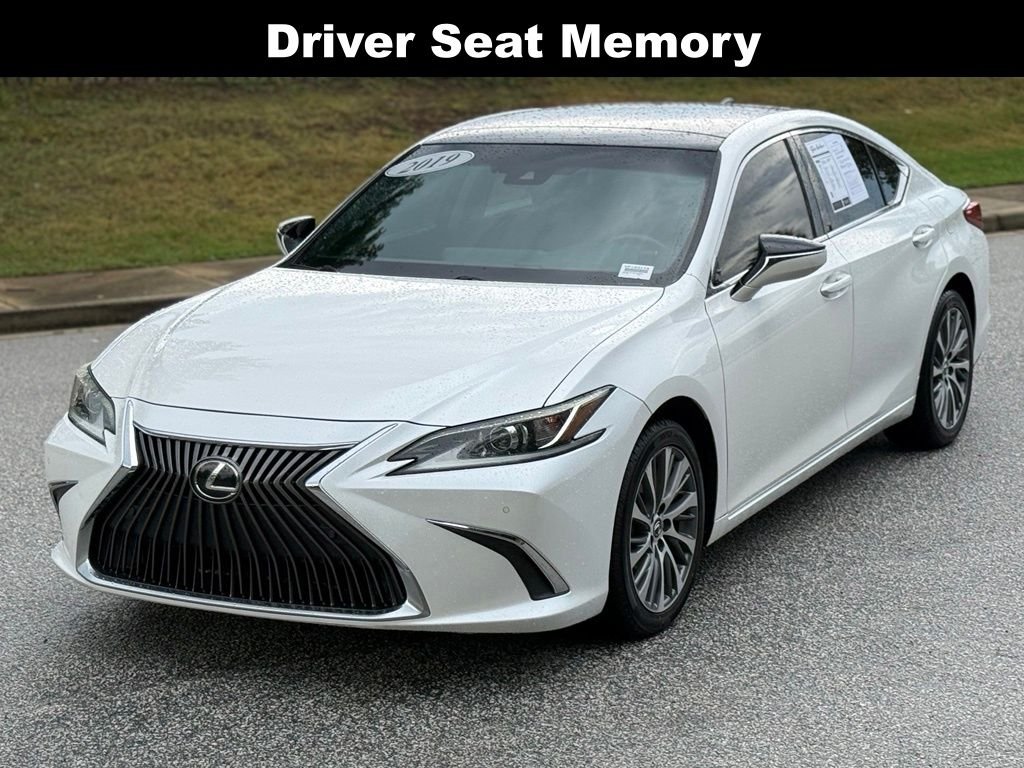 Used 2019 White Lexus 350 image 9