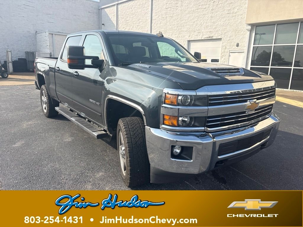 Used 2018 Gray Chevrolet LT image 1