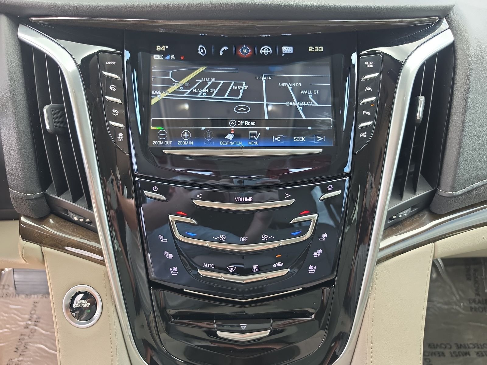 2020 Cadillac Escalade Premium Luxury - Photo 19