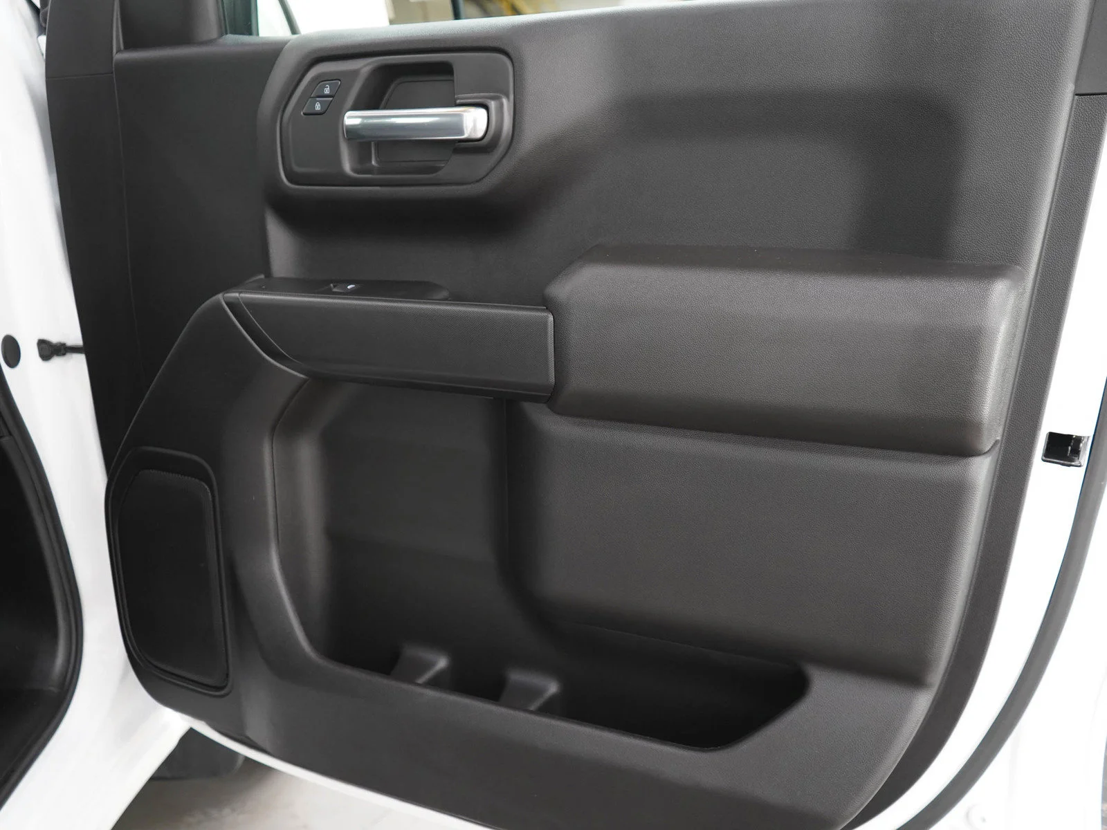 Used 2024 Summit White Chevrolet WT image 9