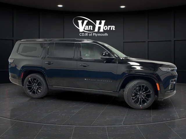 New 2026 High Gloss Black Exterior Paint Jeep Summit Reserve image 8
