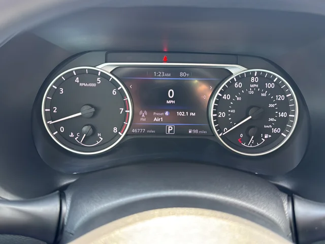 Used 2024 Gray Nissan SV image 22