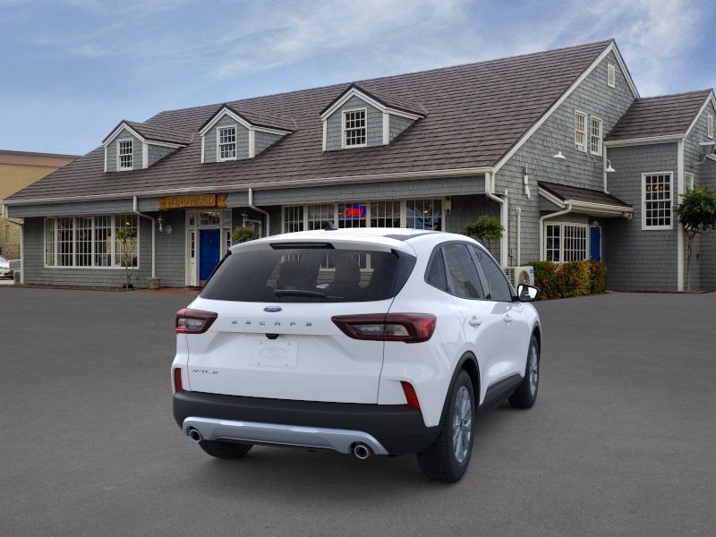 New 2026 Oxford White Ford Active image 8