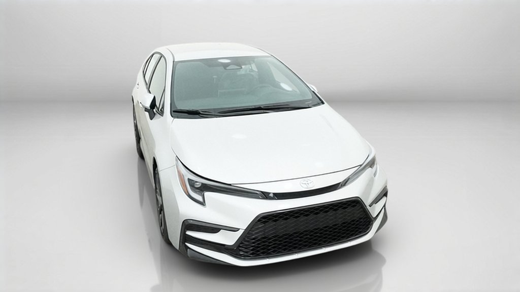 New 2027 Classic Silver Metallic Toyota SE image 4
