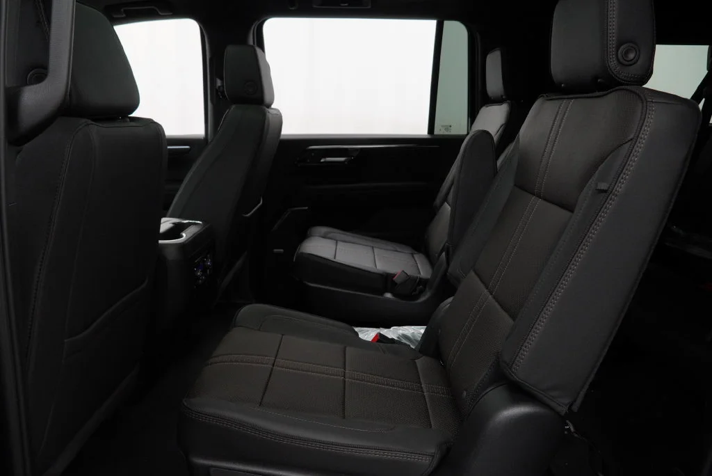 New 2026 Black Chevrolet High Country image 11