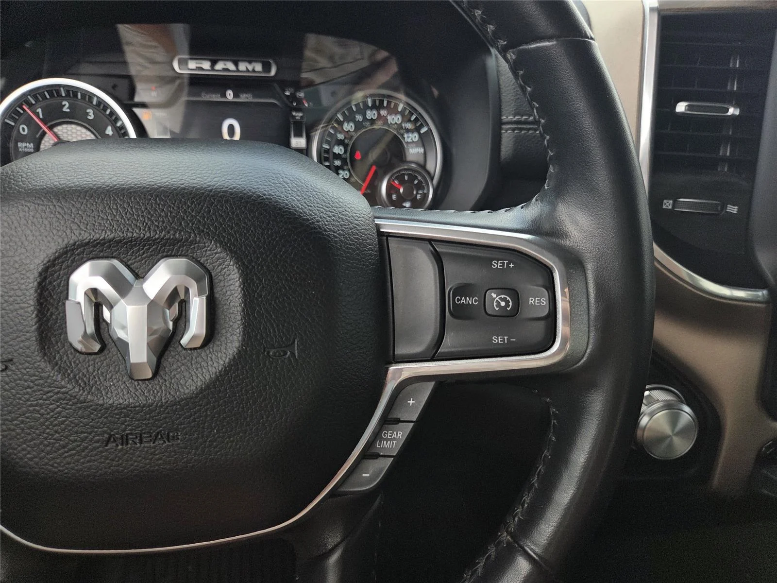 Used 2022 Bright White Clearcoat Ram Laramie image 26