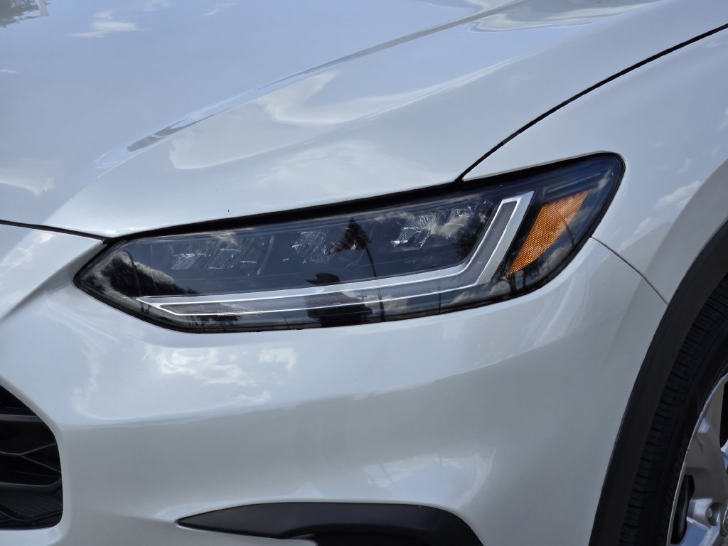Used 2024 White Honda LX image 6