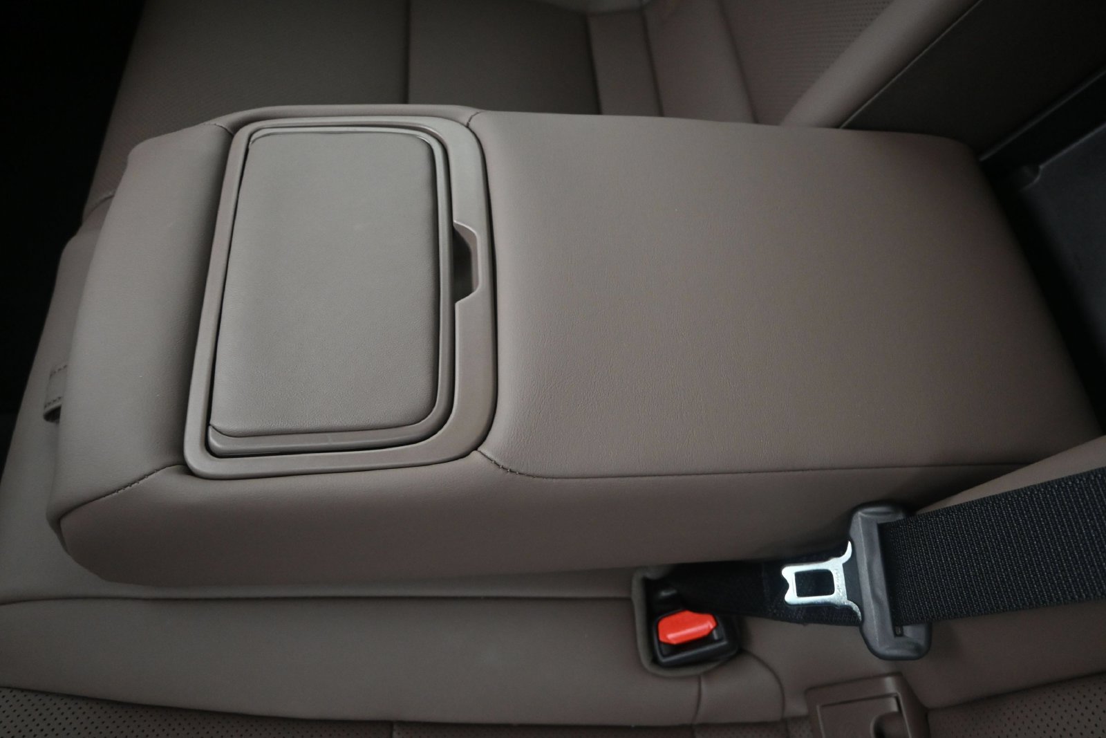 Certified Used 2024 White Lexus 350 image 17