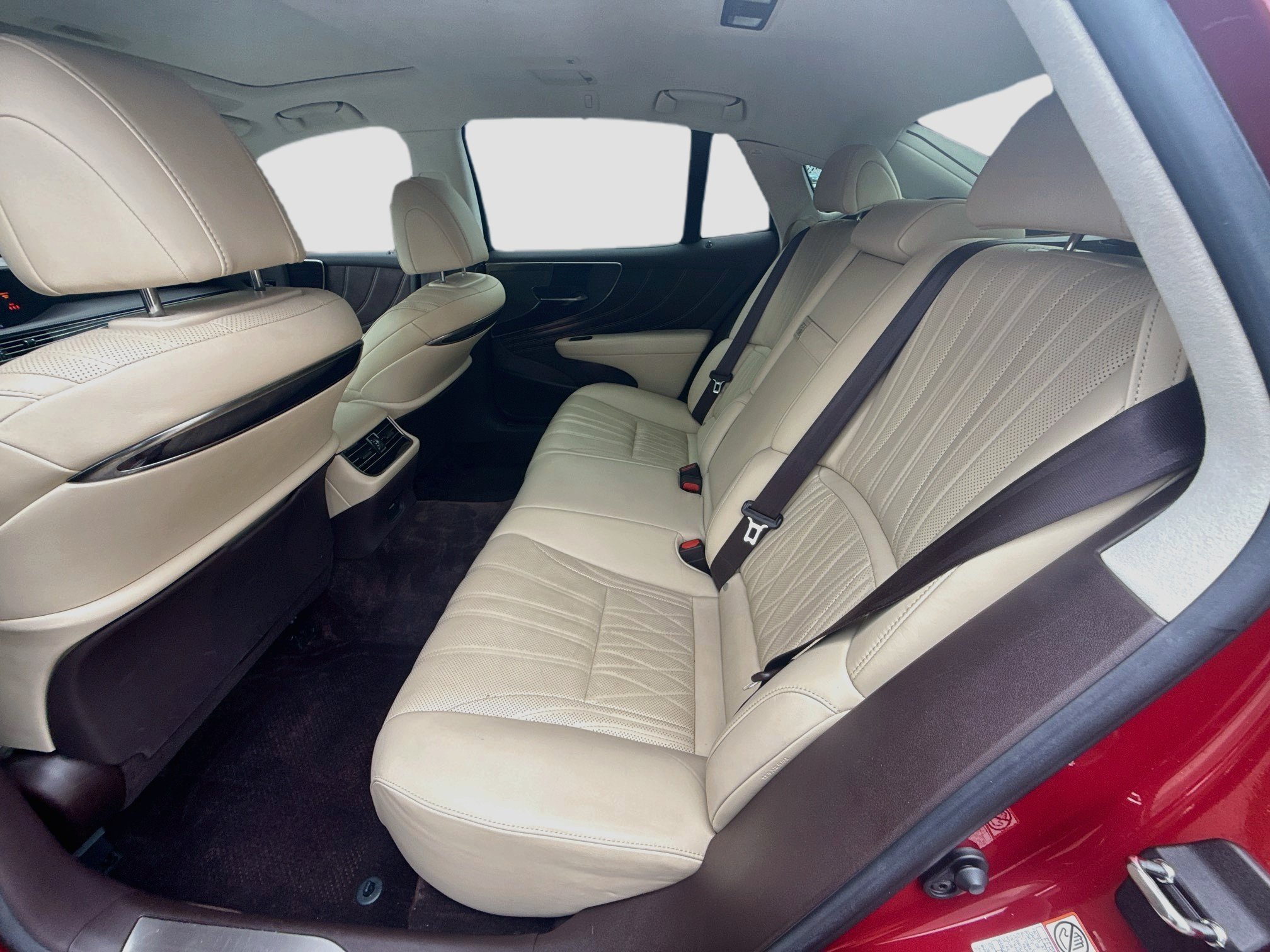 Used 2020 Matador Red Mica Lexus LS 500 image 21