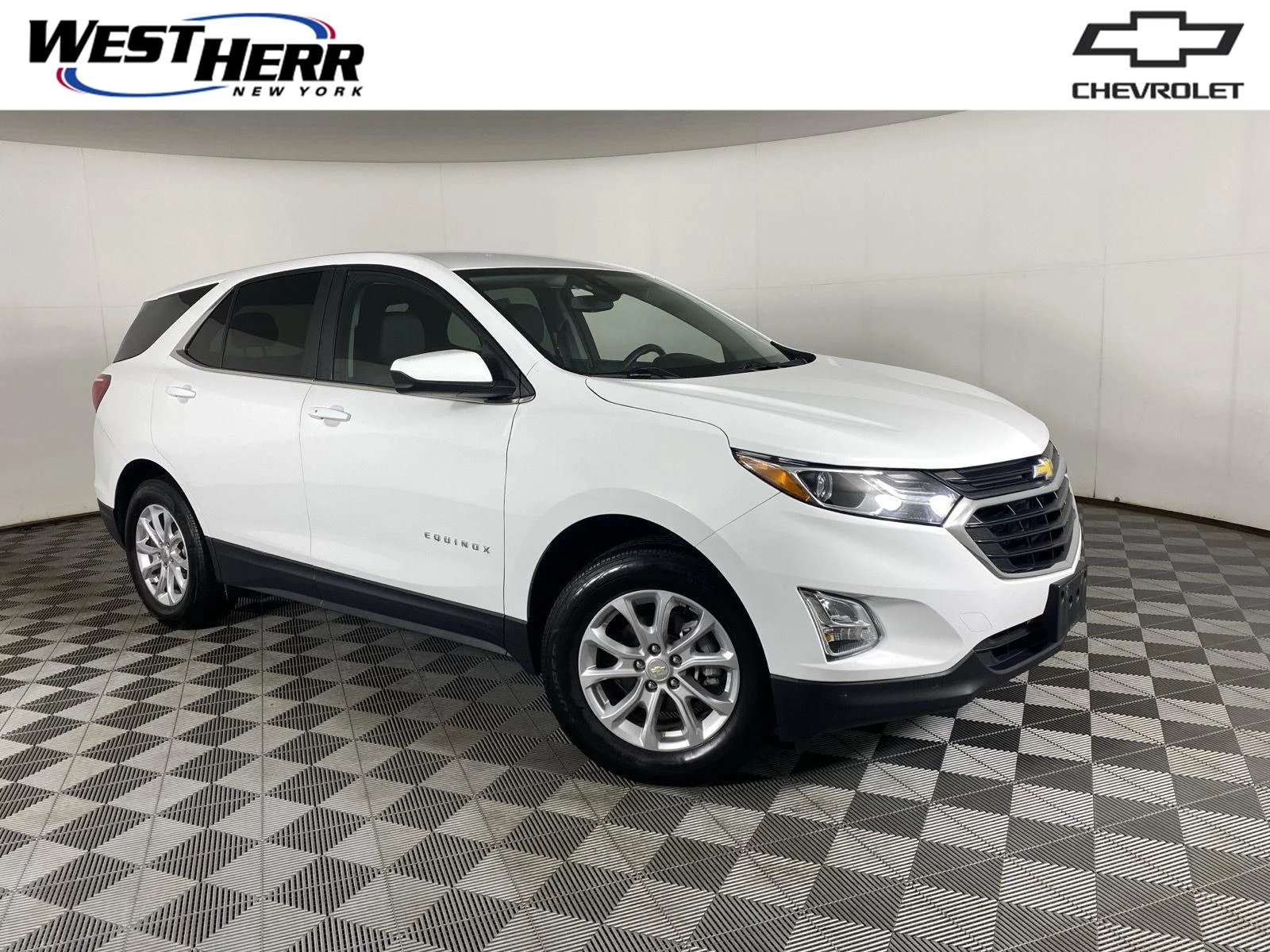Used 2021 Summit White Chevrolet LT image 1