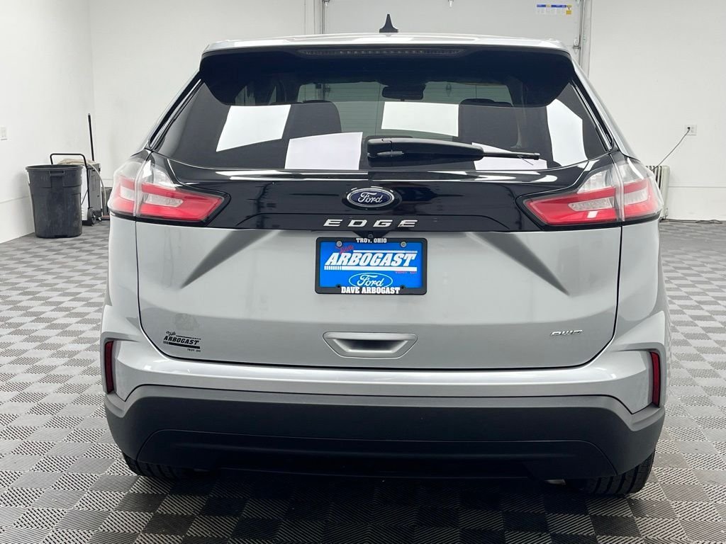2022 Ford Edge SE - Photo 9