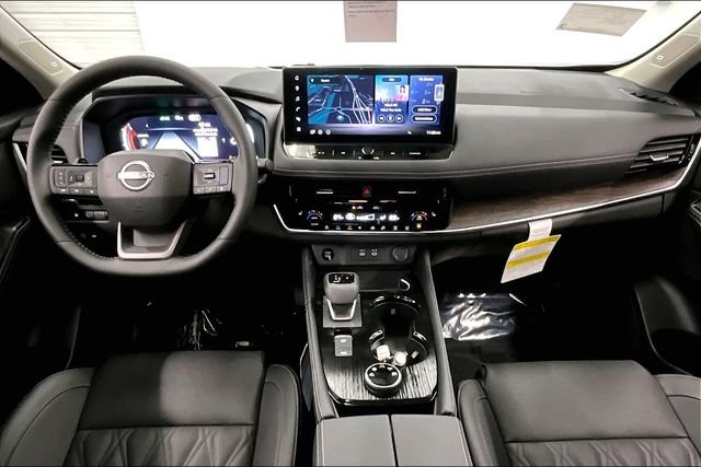 New 2026 Everest White Nissan Platinum image 6
