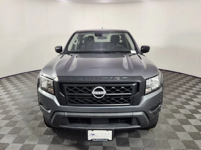 Used 2023 Gray Nissan S image 8