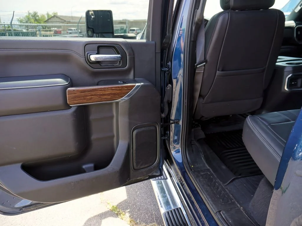 2022 Chevrolet Silverado 3500HD High Country - Photo 33