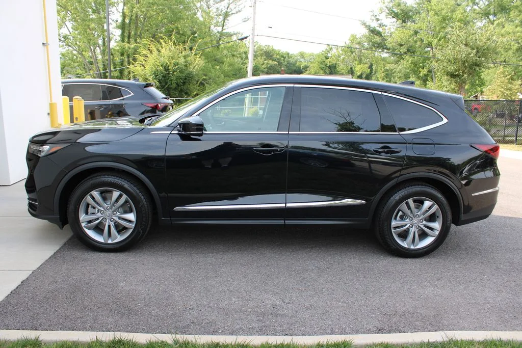 New 2026 Majestic Black Pearl Acura Base image 10