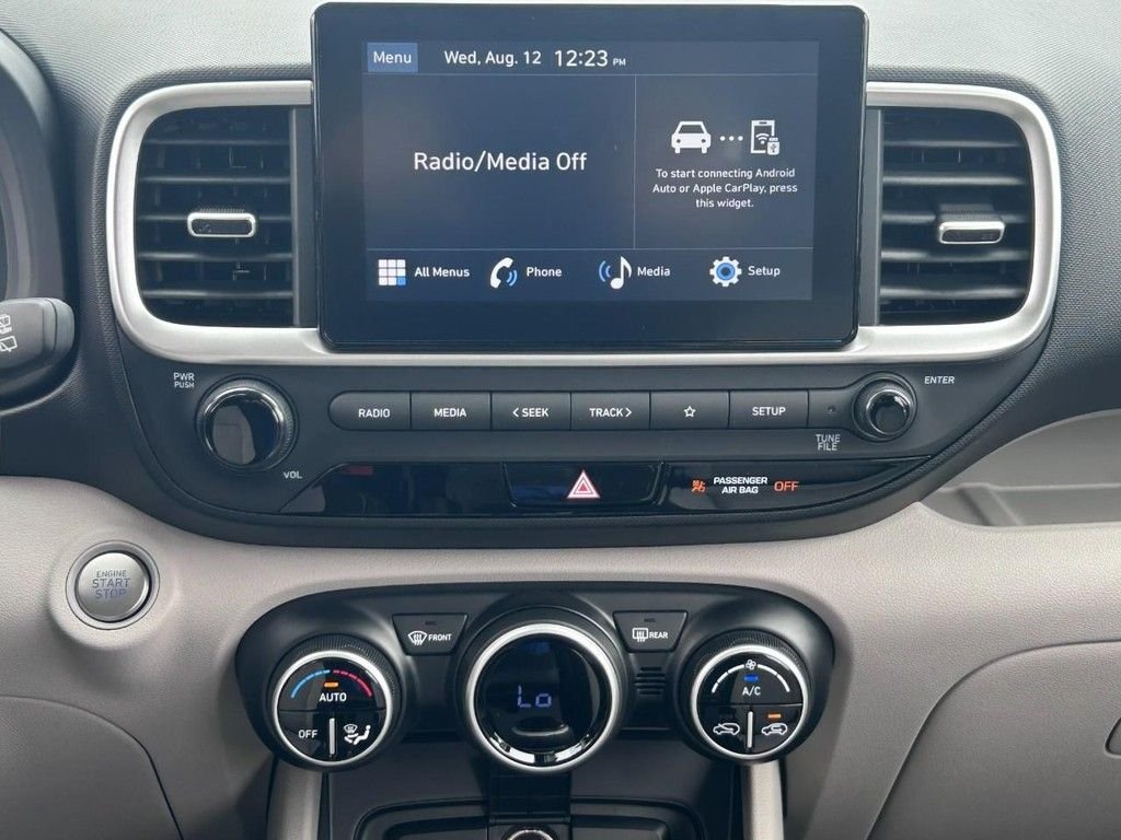 2026 Hyundai Venue SEL - Photo 8