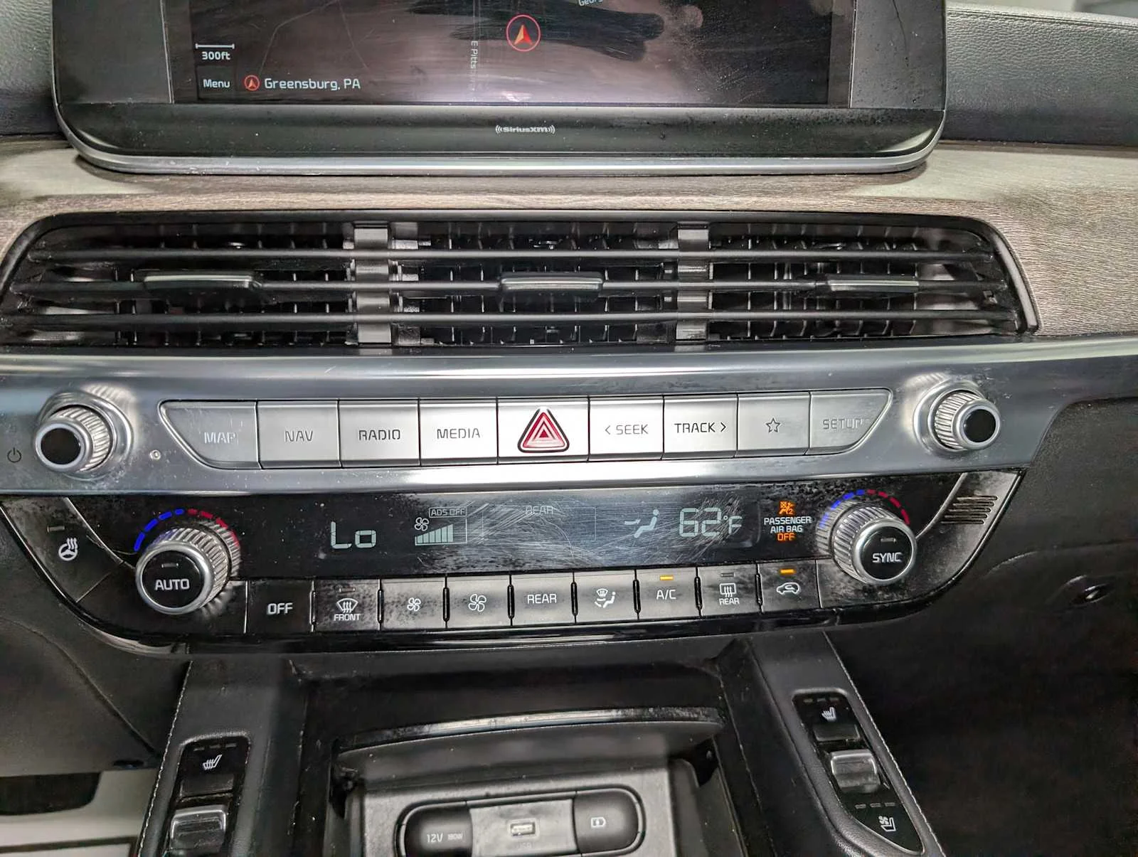 Used 2022 Wolf Gray Kia EX image 33