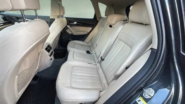 Used 2018 Gray Audi 2.0T image 20