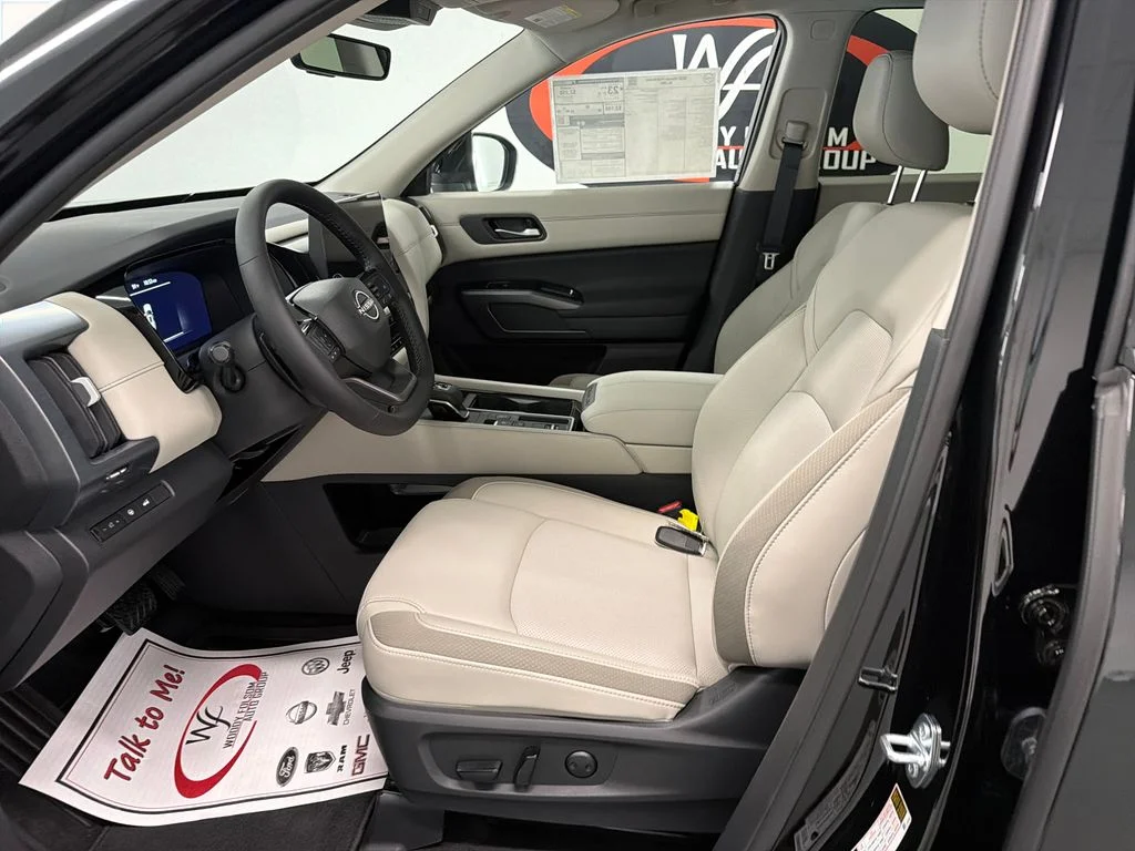 New 2026 Super Black Nissan SL image 11