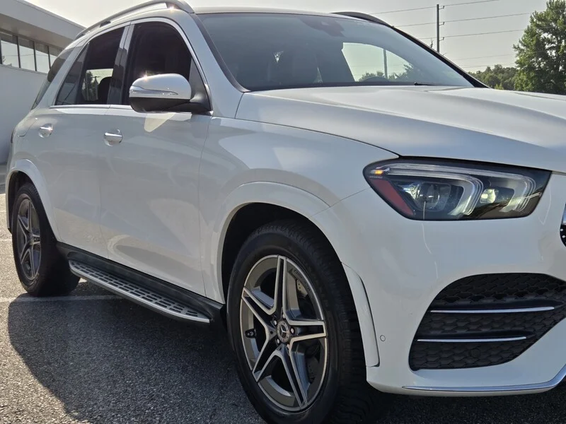 Used 2020 Polar White MERCEDES-BENZ GLE 350 4MATIC® SUV image 26