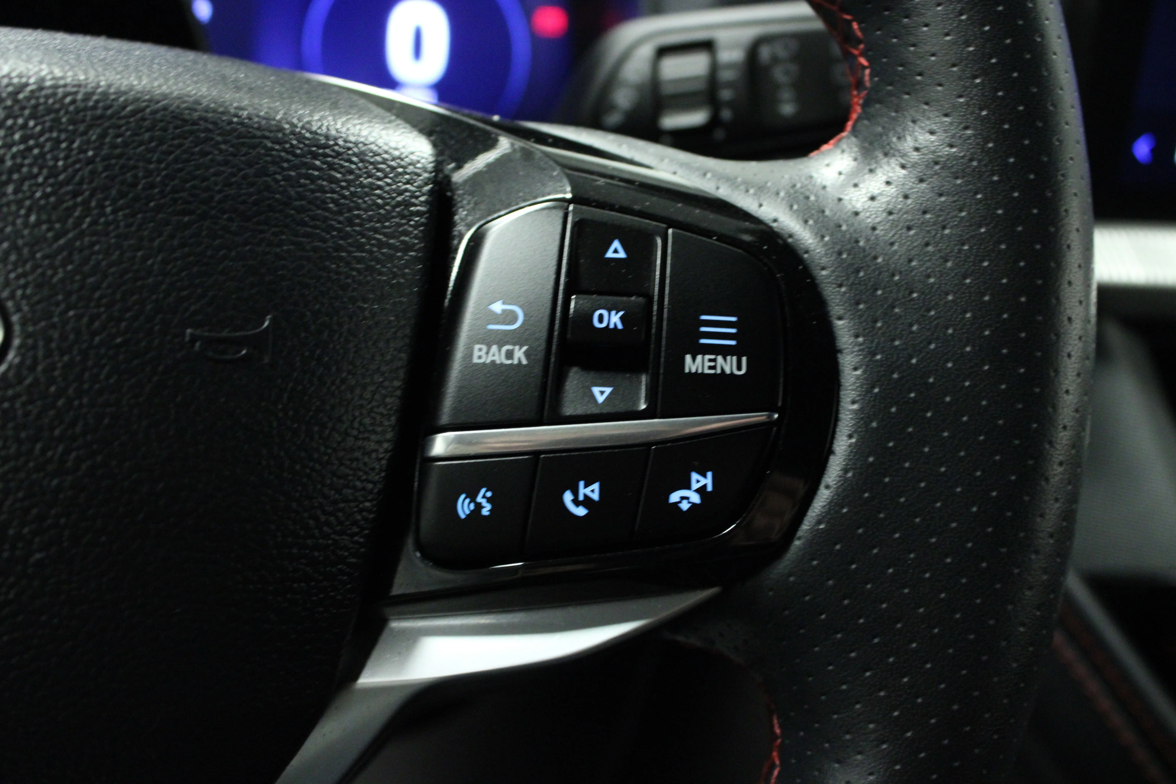 Used 2025 Black Metallic Ford ST-Line image 22