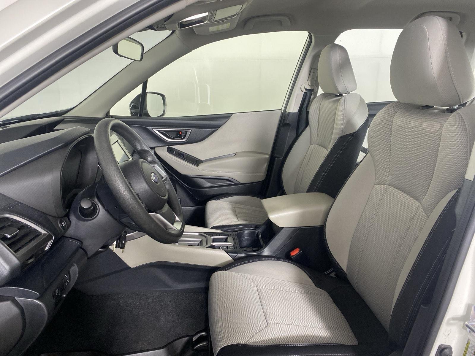 Used 2023 Crystal White Pearl Subaru  image 10