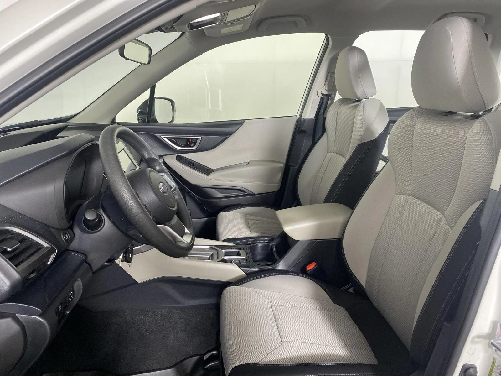 Used 2023 Crystal White Pearl Subaru  image 10