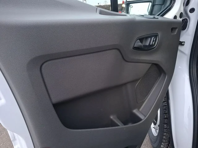 New 2026 Oxford White Ford Cargo Van image 9