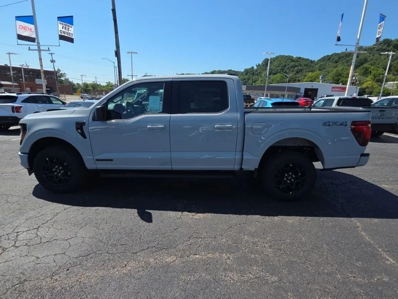 New 2026 White Ford XLT image 4