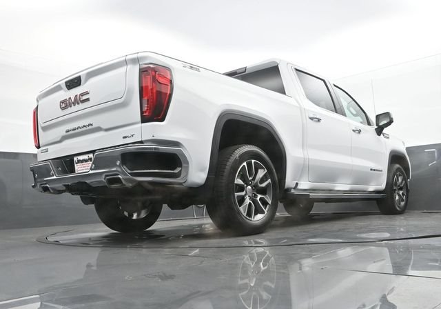 Used 2024 Summit White GMC SLT image 27