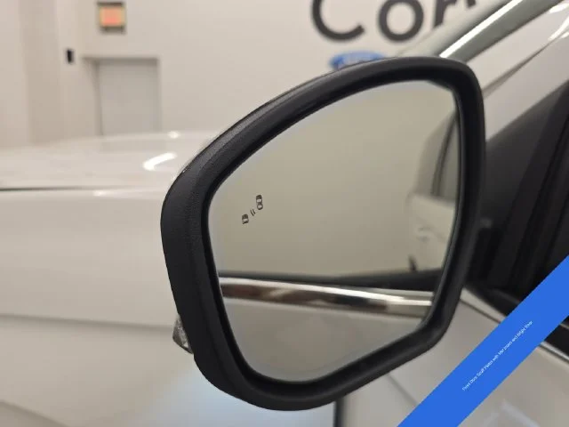 New 2026 Star White Metallic Tri-Coat Ford MAX Platinum® image 44