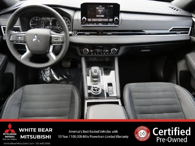 Certified Used 2022 Mercury Gray Metallic Mitsubishi Black Edition image 13