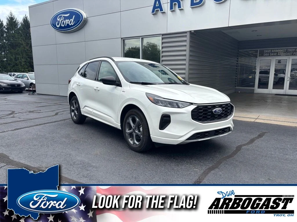 Used 2023 White Ford ST-Line image 1