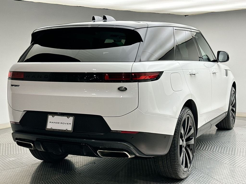 Used 2023 Fuji White Land Rover SE image 13