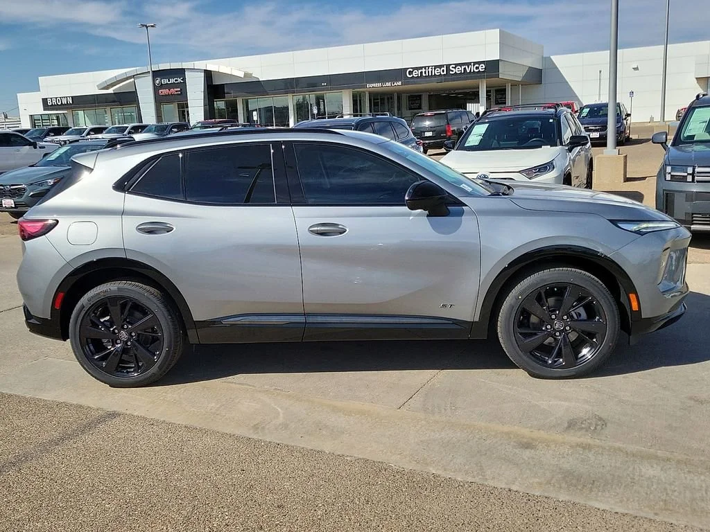 2026 Buick Envision Sport Touring - Photo 12