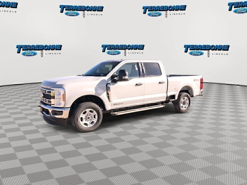 New 2026 Avalanche Ford F-250® XLT image 4