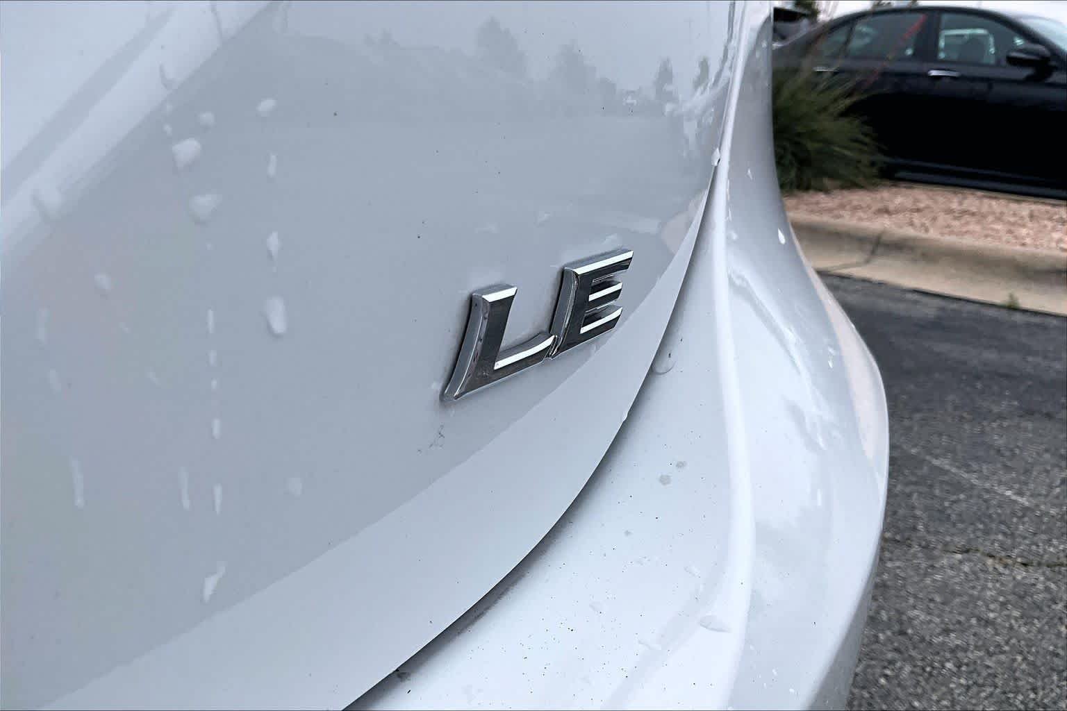 Used 2024 Ice Cap Toyota LE image 16