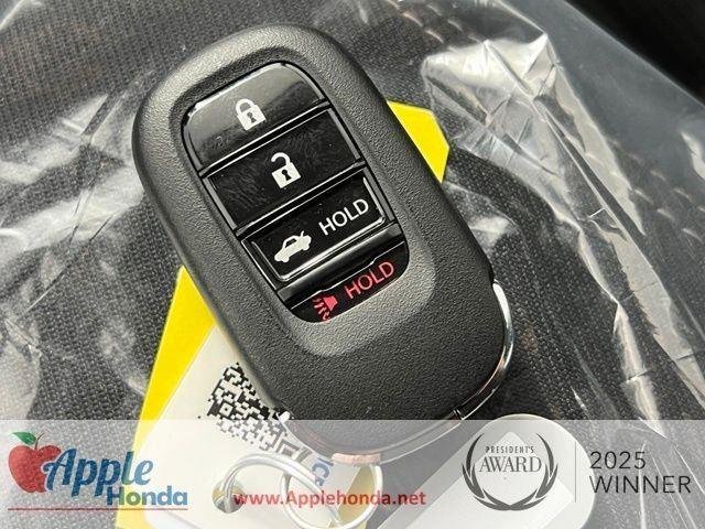 New 2026 Platinum White Pearl Honda 2WD LX image 32