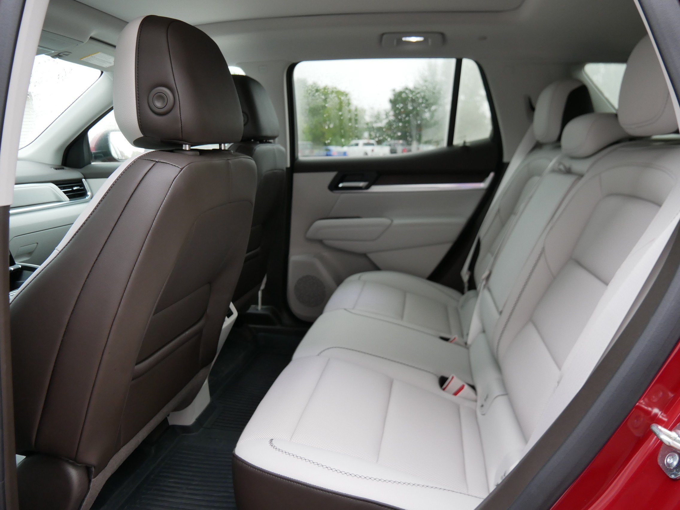 Used 2026 Volcanic Red Tintcoat GMC AWD Denali image 11