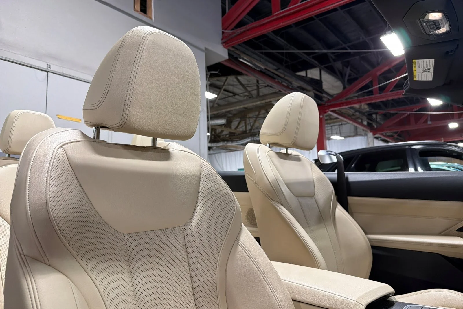 Used 2023 MINERAL WHITE BMW 430i Convertible image 16