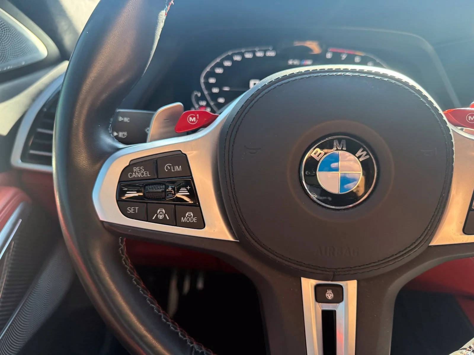 Used 2021 Toronto Red Metallic BMW Base image 17