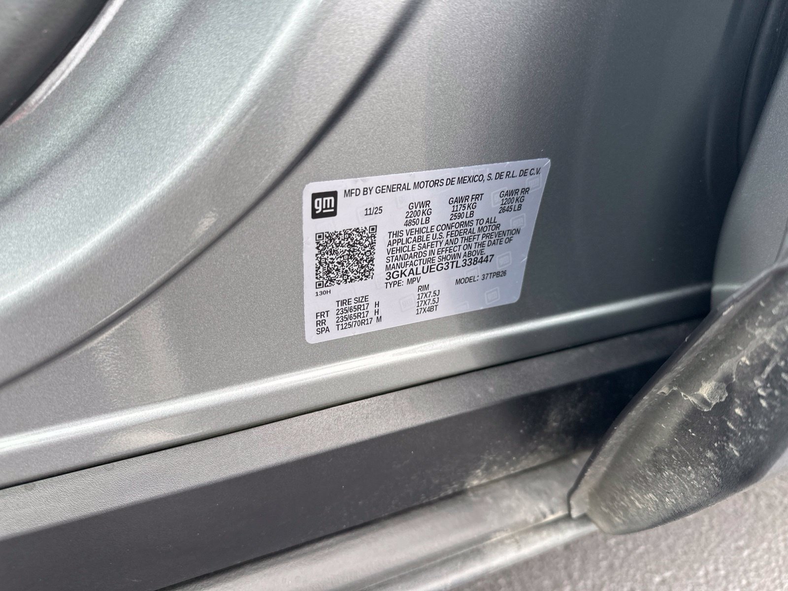 Used 2026 Silver GMC Elevation image 19
