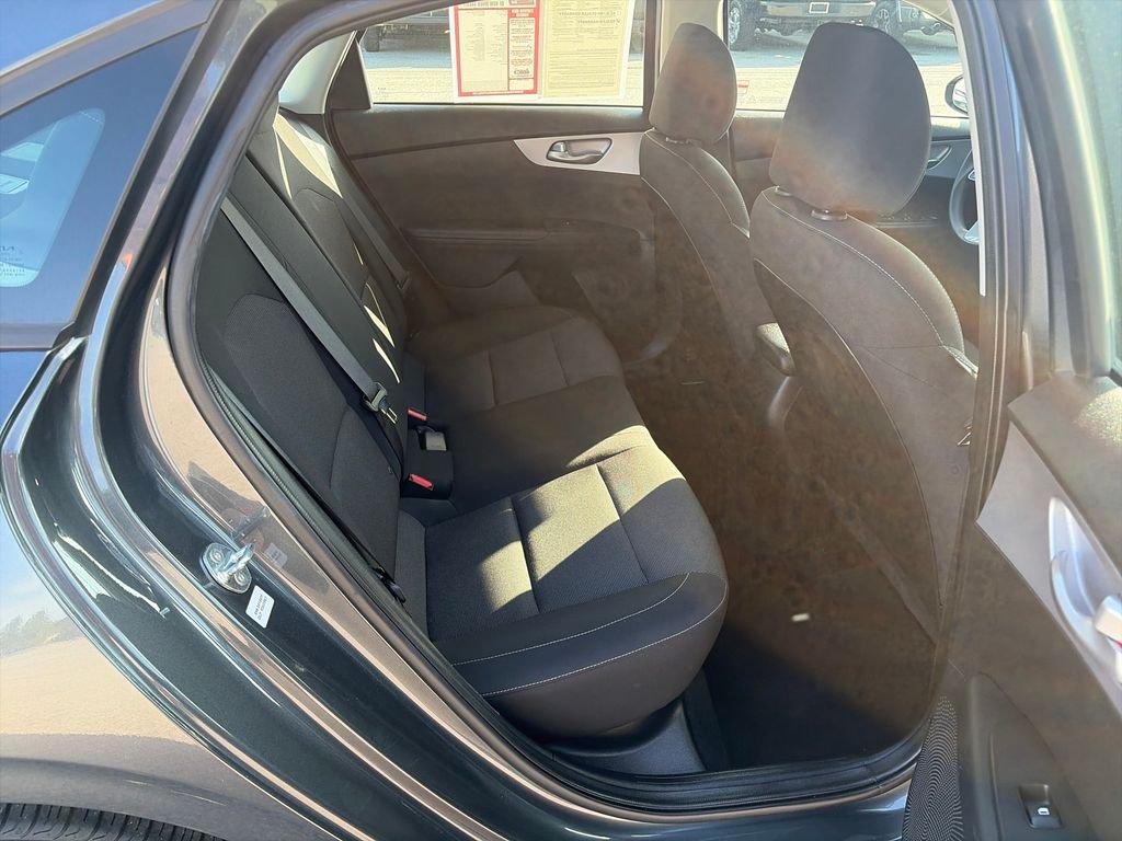 Used 2024 Gray Kia LXS image 34