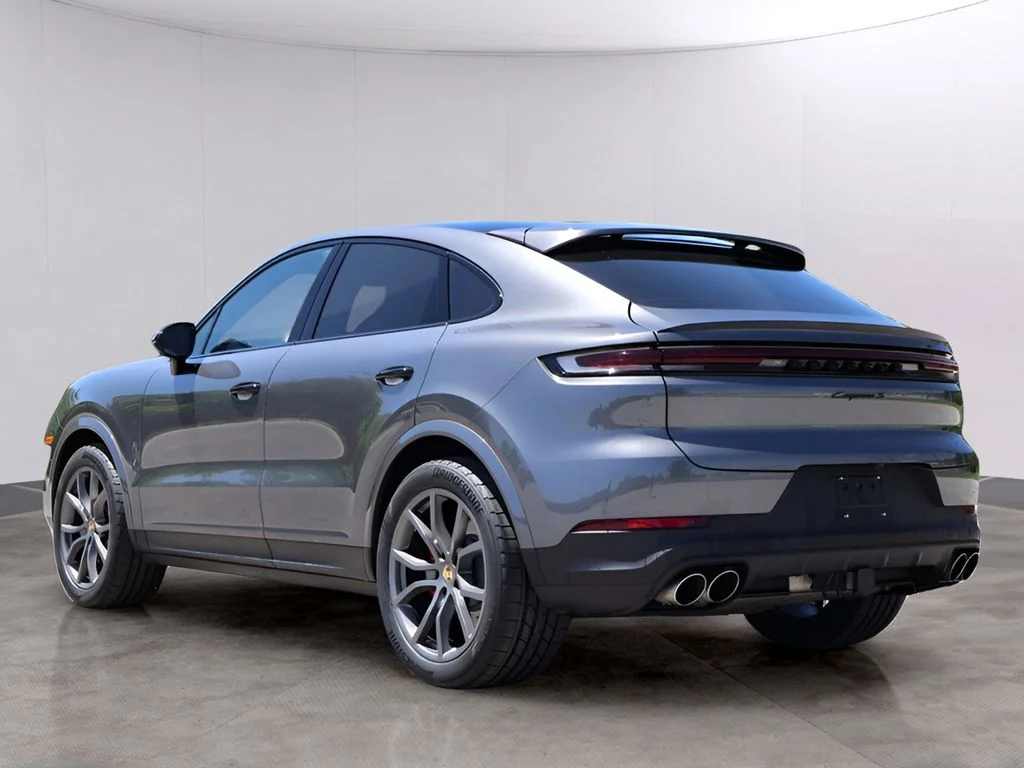 Used 2024 Quartzite Grey Metallic Porsche S image 3